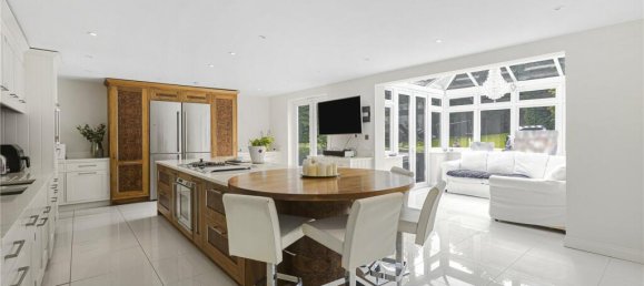 5 bedrooms House in Hadley Wood, United Kingdom No. 6581 6