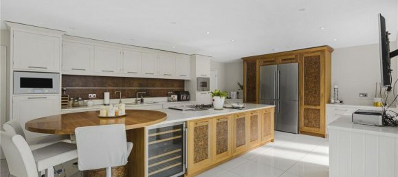 5 bedrooms House in Hadley Wood, United Kingdom No. 6581 7