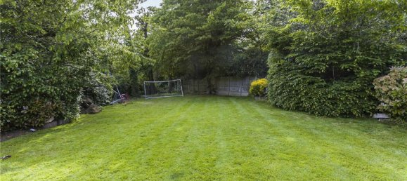 5 bedrooms House in Hadley Wood, United Kingdom No. 6581 27