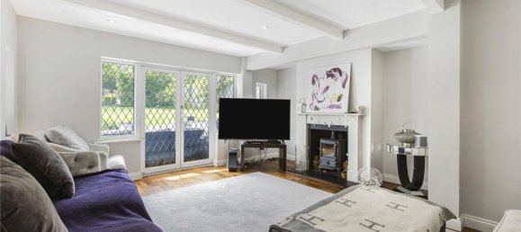 5 bedrooms House in Hadley Wood, United Kingdom No. 6581 11