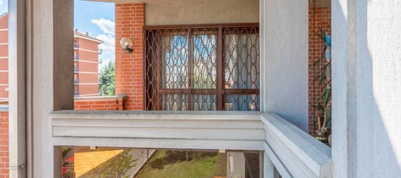 2 غرف نوم شقة في Collegno, Italy رقم 57309 45