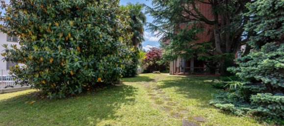 2 غرف نوم شقة في Collegno, Italy رقم 57309 46