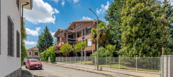 2 غرف نوم شقة في Collegno, Italy رقم 57309 48