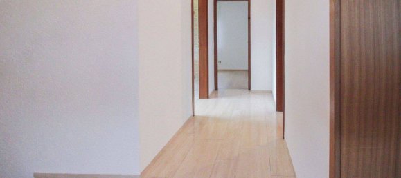 Дом с 4 спальнями в Баден-Вюртемберг, Германия № 322630 8