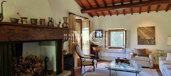 4 bedrooms House in Greve in Chianti, Italy No. 192481 14