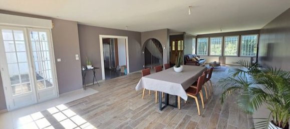 Дом с 5 спальнями в Вьярм, Франция № 360404 3