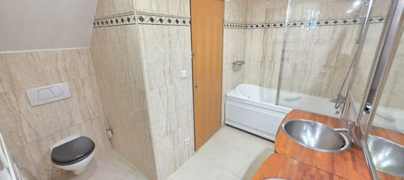 Дом с 5 спальнями в Вьярм, Франция № 360404 11