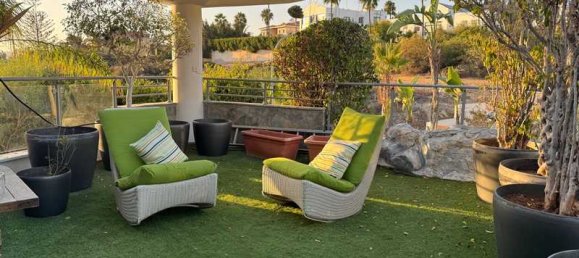 6 bedrooms Villa in Germasogeia, Cyprus No. 20463 3