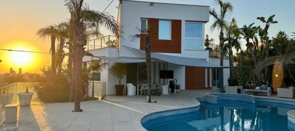 6 bedrooms Villa in Germasogeia, Cyprus No. 20463 7