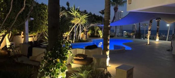 6 bedrooms Villa in Germasogeia, Cyprus No. 20463 8