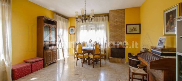 4 bedrooms Villa in Brescia, Italy No. 6147 11