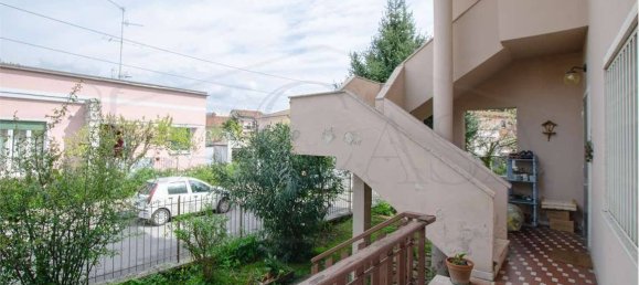 4 bedrooms Villa in Brescia, Italy No. 6147 9