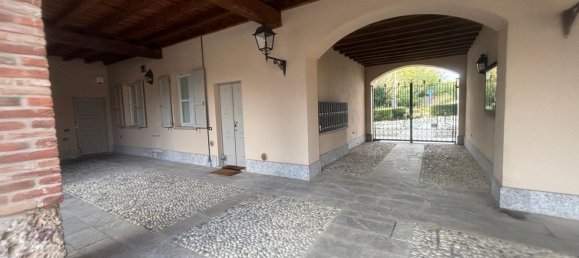 2غرفة شقة في Bellusco, Italy رقم 251137 3