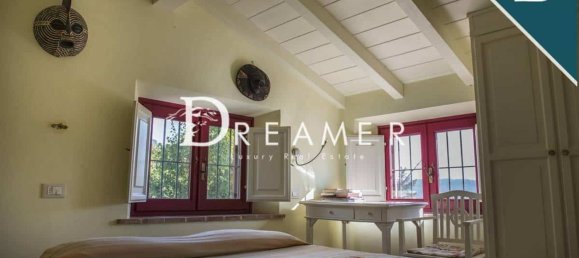 Villa de 20 divisões em Camaiore, Italy N.º 116732 9