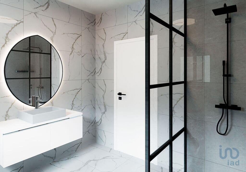 5 bedrooms Villa in Porto de Mos, Portugal No. 142566