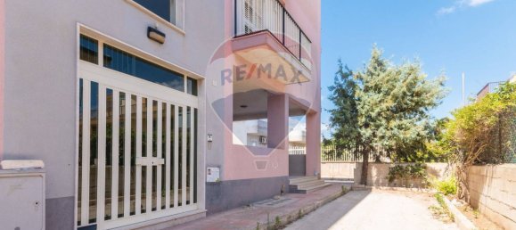 3 Schlafzimmer Wohnung in Pachino, Italy, Nr. 64302 27