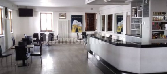 Imóvel comercial de 3 divisões em Roveré della Luna, Italy N.º 320902 3