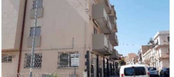 Gewerbliche Immobilie in Reggio Calabria, Italy 64m², Nr. 371963 10