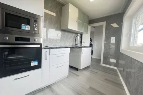 3 bedrooms Apartment in Ermesinde, Portugal No. 202353