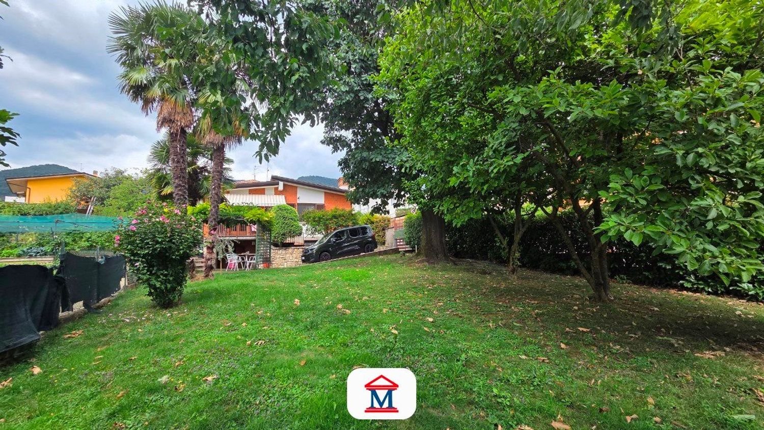 5 bedrooms Villa in Sorisole, Italy No. 380815