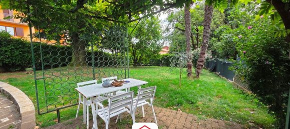 5 bedrooms Villa in Sorisole, Italy No. 380815 3