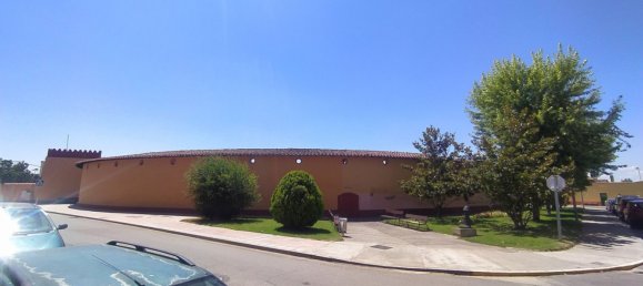 1280m² Land in Valencia de Don Juan, Spain No. 66804 14