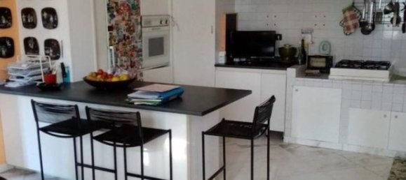 4 bedrooms Villa in Carrara, Italy No. 63388 19