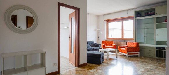 4 bedrooms Apartment in Collegno, Italy No. 264085 5