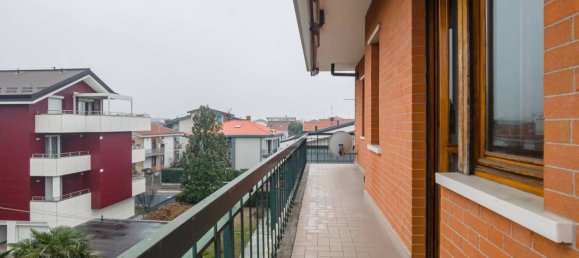 4 bedrooms Apartment in Collegno, Italy No. 264085 18