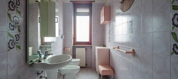 4 bedrooms Apartment in Collegno, Italy No. 264085 13