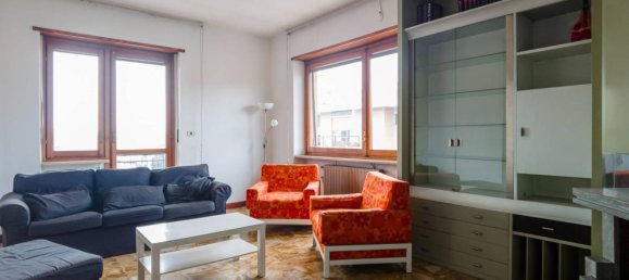 4 bedrooms Apartment in Collegno, Italy No. 264085 2