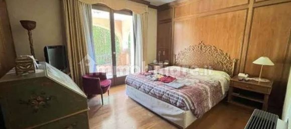 5 chambres Villa à Lomazzo, Italy No. 377043 9