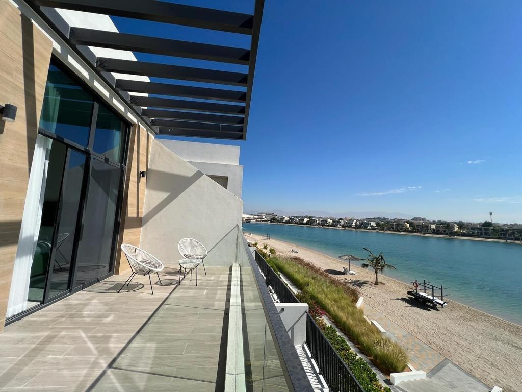 Villa de 4 dormitorios en Mina Al Arab, UAE No. 94638