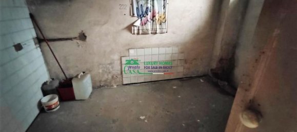 12 rooms House in Ragusa, Italy No. 261355 28