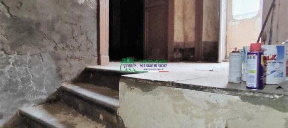 12 rooms House in Ragusa, Italy No. 261355 24