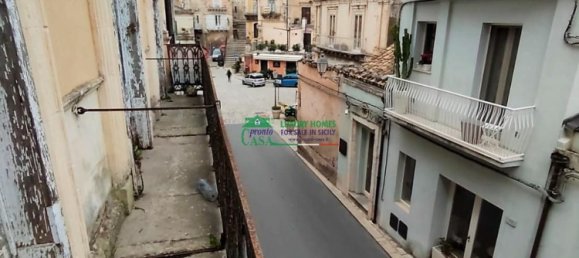 12 rooms House in Ragusa, Italy No. 261355 32