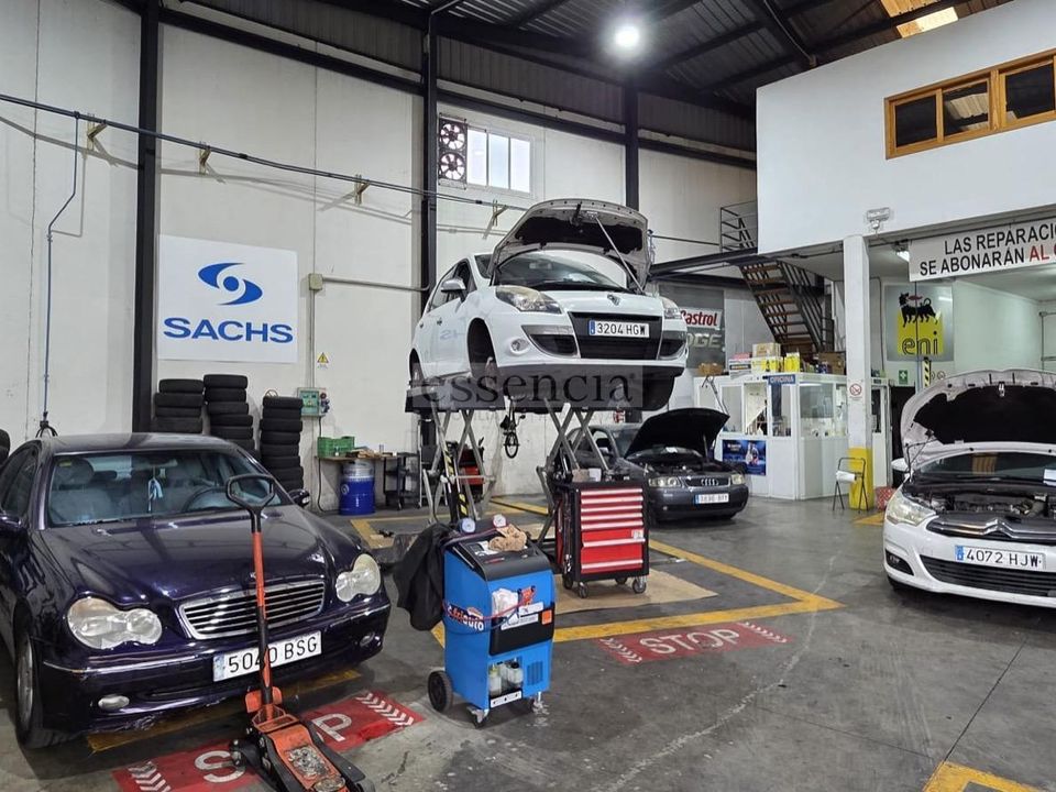 1 chambre Entrepôt à Valencia, Spain No. 184703