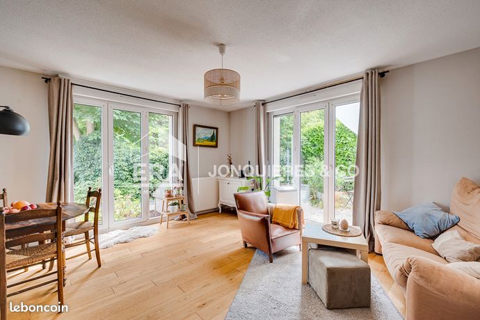 2 bedrooms House in Toulouse, France No. 289127