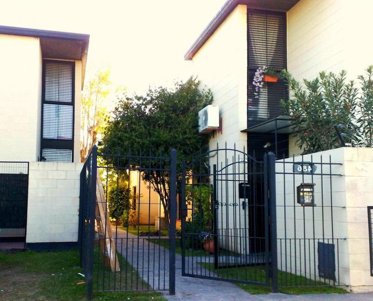 2 غرف نوم منزل في San Miguel, Argentina رقم 66256