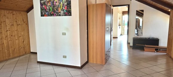 Ático de 2 habitaciónes en Asti, Italy No. 274877 11
