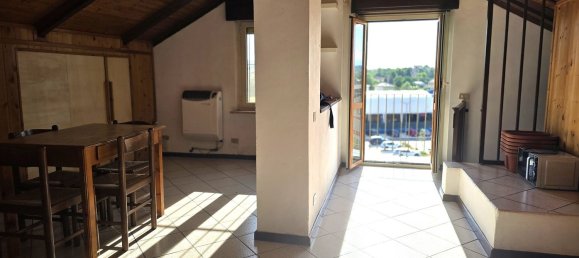 Ático de 2 habitaciónes en Asti, Italy No. 274877 2