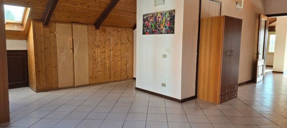 Ático de 2 habitaciónes en Asti, Italy No. 274877 9