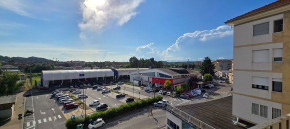 Ático de 2 habitaciónes en Asti, Italy No. 274877 13