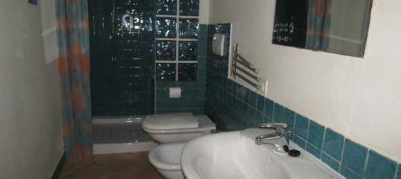 1 bedroom Apartment in Carrara, Italy No. 27301 2