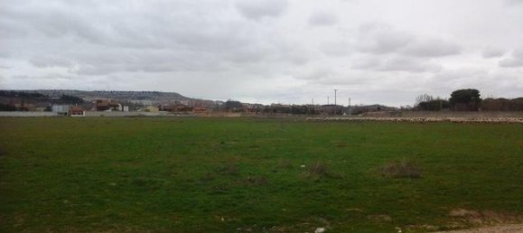 10324m² Land in Simancas, Spain No. 132571 7