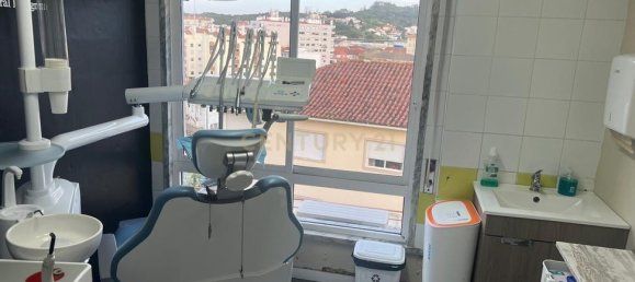 48m² Commercial property in Sintra, Portugal No. 236207 4