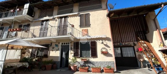 4 rooms House in Gassino Torinese, Italy No. 272342 4