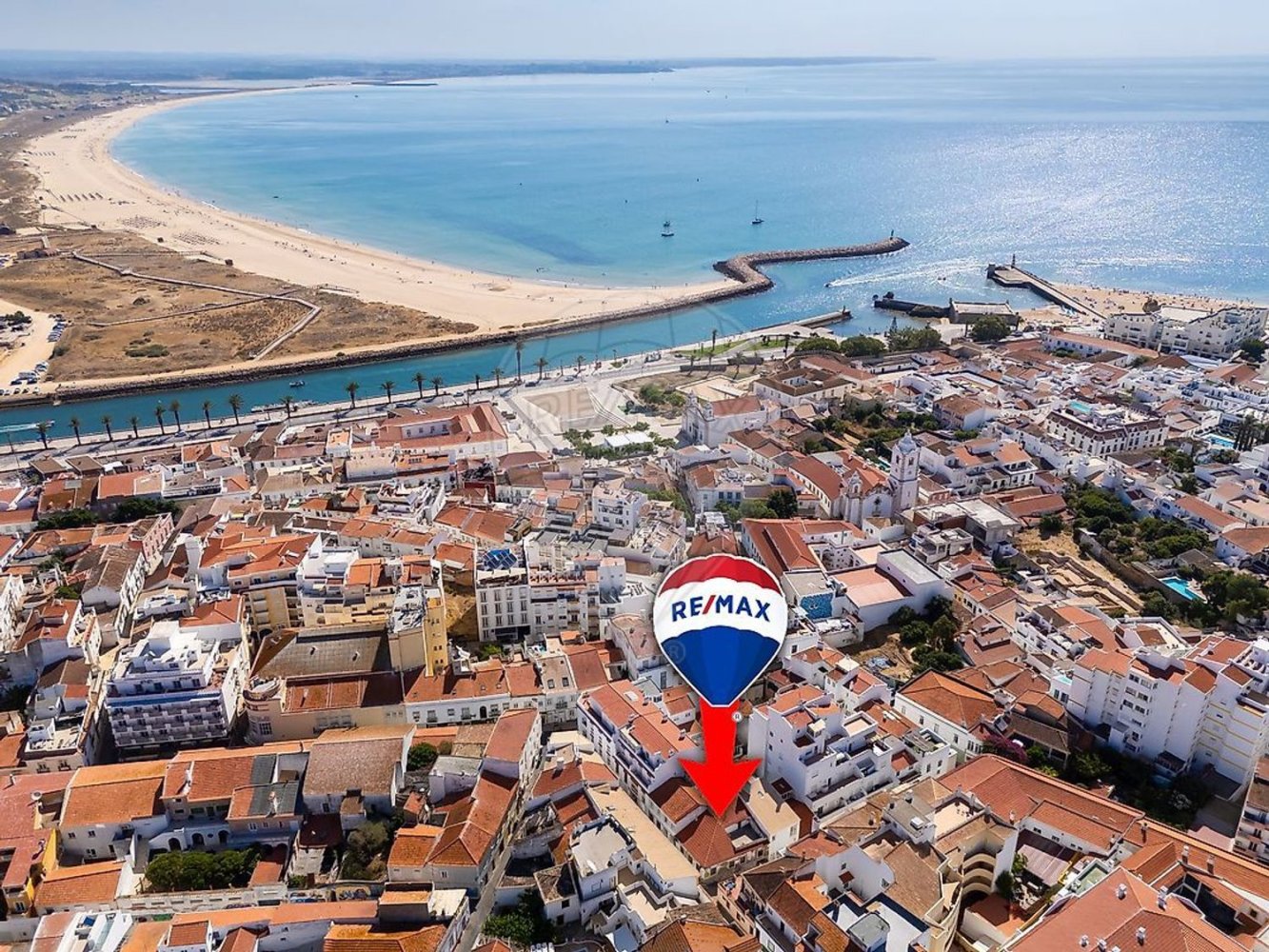 Дом с 5 спальнями в Лагуш, Португалия № 224567