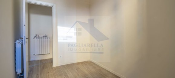 3-Zimmer Wohnung in Rome, Italy, Nr. 276131 12