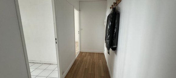 2 chambres Appartement à Orléans, France No. 156090 12